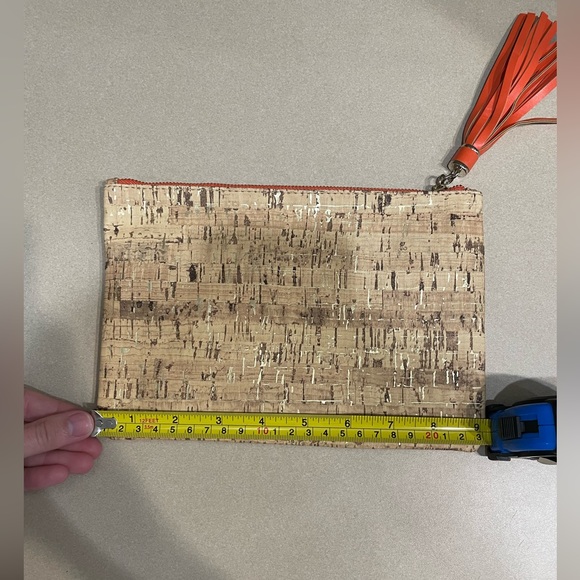 NWOT Mary Kay Cork Print Orange Tassel Clutch - Picture 9 of 9